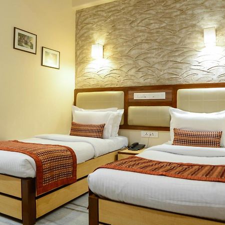 Hotel Ameya Mumbai Exterior photo