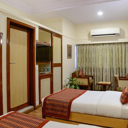 Hotel Ameya Mumbai Exterior photo