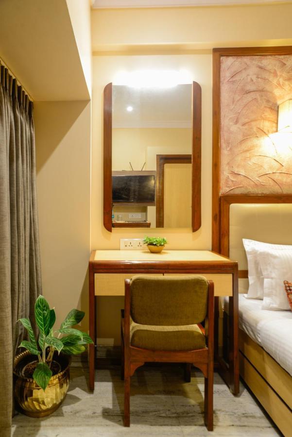 Hotel Ameya Mumbai Exterior photo