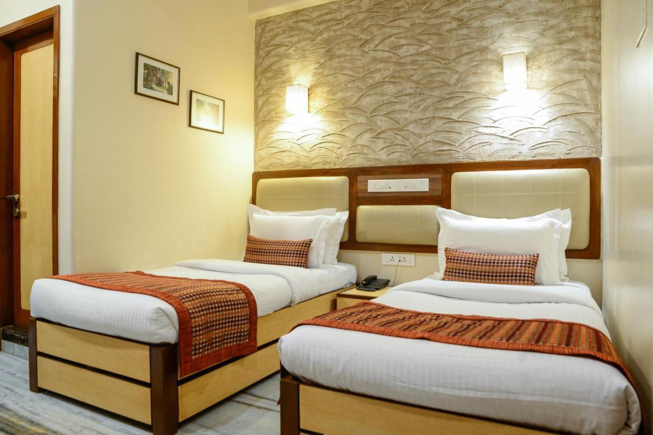 Hotel Ameya Mumbai Exterior photo