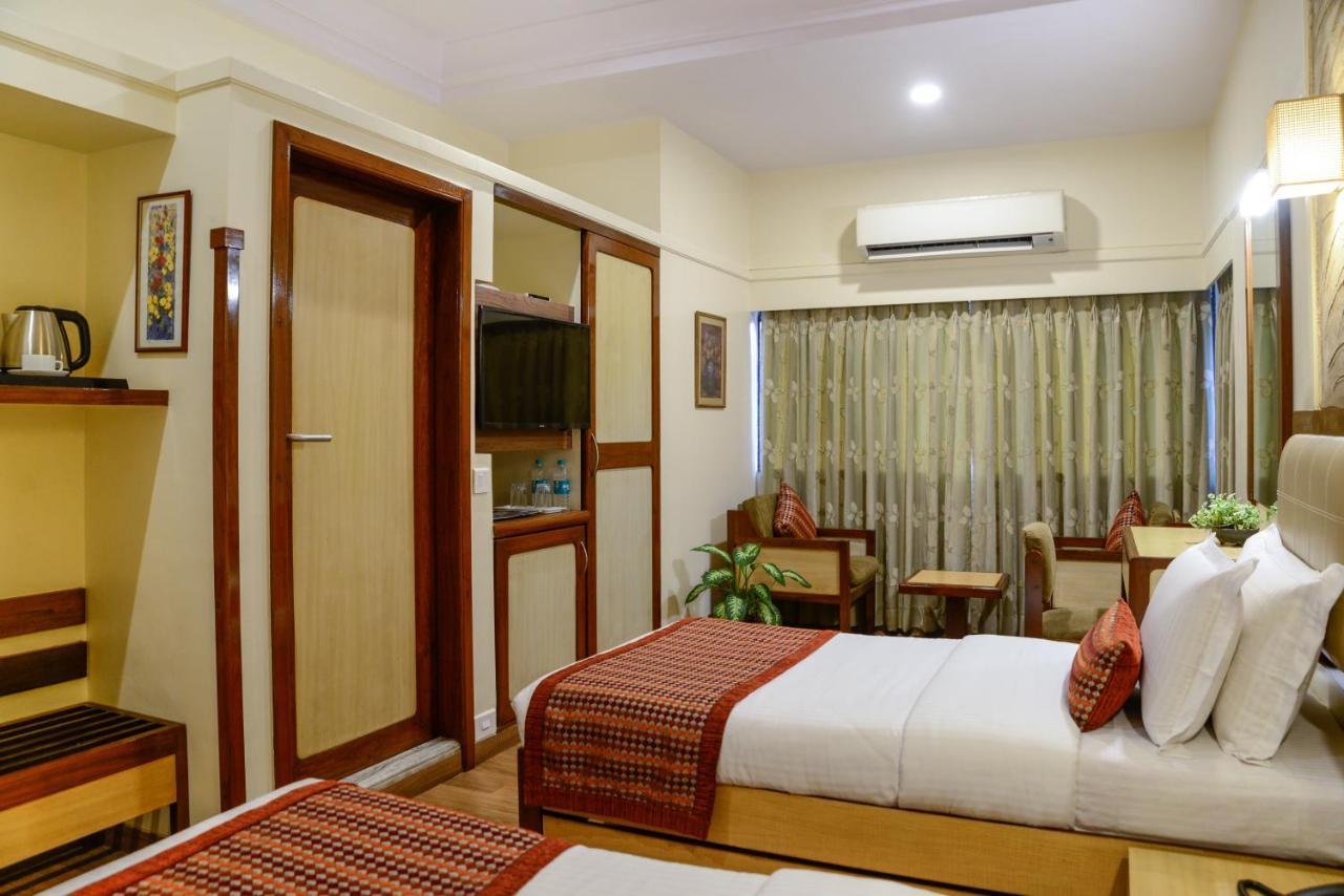 Hotel Ameya Mumbai Exterior photo